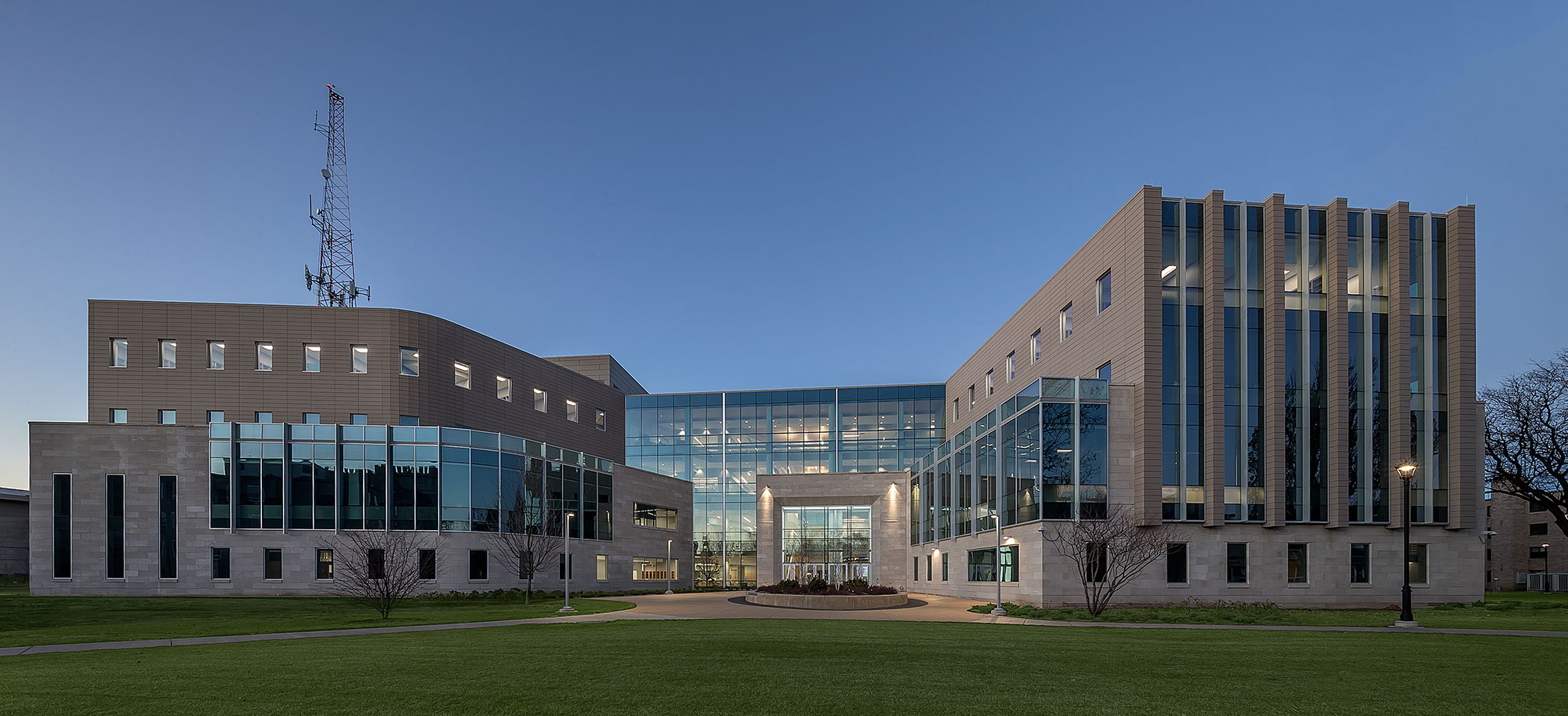 Bradley University Business & Engineering Convergence Center